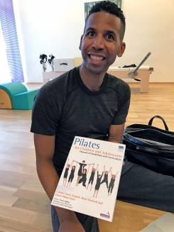 Brett Howard bei Pilates Rosen